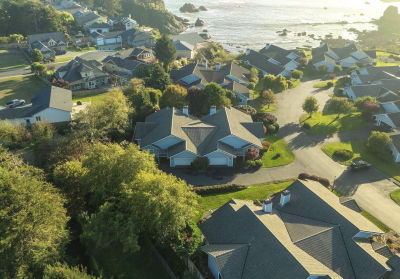 219 Schooner Bay Dr Brookings, OR 97415