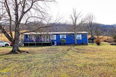 10955 Middle Wallens Creek Rd Jonesville, VA 24263