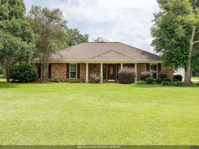 42136 Jamie Rd Prairieville, LA 70769