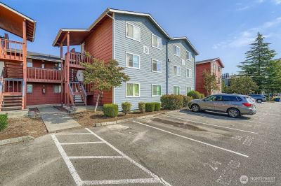 3402 I St NE APT H202 Auburn, WA 98002