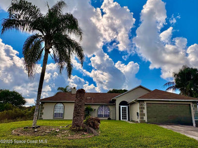 754 Norse St NW Palm Bay, FL 32907