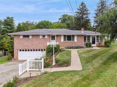 12629 Deborah Dr North Huntingdon, PA 15642