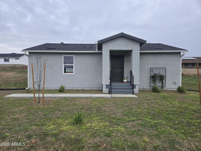 20170 E Prickly Pear Dr Mayer, AZ 86333