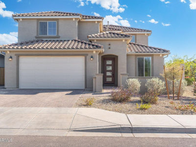 5803 N 88th Ln Glendale, AZ 85305