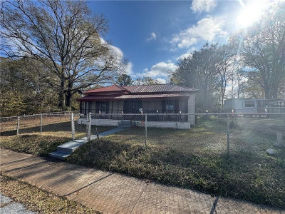 228 Rose Ave Woodbury, GA 30293