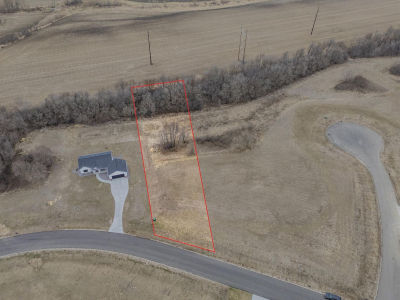 914 8th St SW Pine Island, MN 55963
