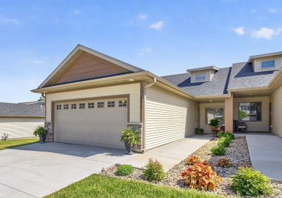 692 Shardlow Pl NE Byron, MN 55920
