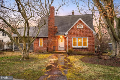 304 Elm Ave Easton, MD 21601