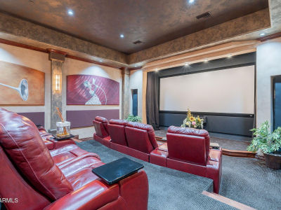 3118 W Glenhaven Dr Phoenix, AZ 85045