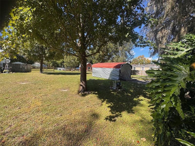 444 Quail St Lady Lake, FL 32159