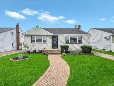 67 Howard Ave Freeport, NY 11520