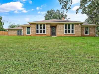 410 Shande Dr Whitehouse, TX 75791