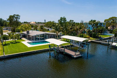 263 87th Ave N Saint Petersburg, FL 33702