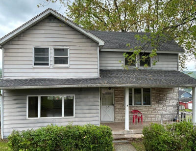 210 Gorham Ave Mayfield, PA 18433