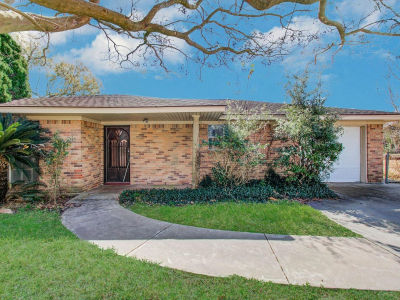 8428 Swiftwater Ln Houston, TX 77075