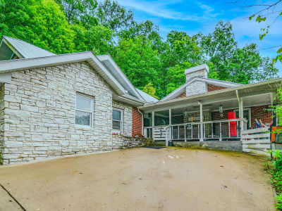 604 Highway 421 N Mc Kee, KY 40447