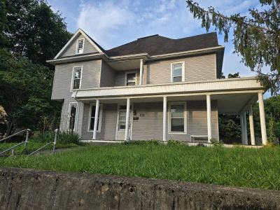 212 Michigan Ave Monticello, KY 42633