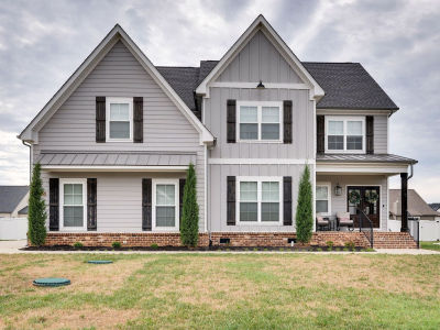 1422 Ansley Kay Dr Christiana, TN 37037