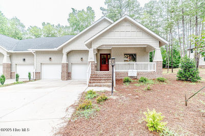 111 Lamplighter Village Dr Pinehurst, NC 28374