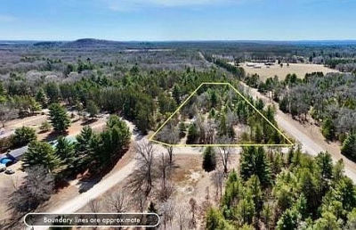 1199 Fawn Dr #82 Grand Marsh, WI 53936