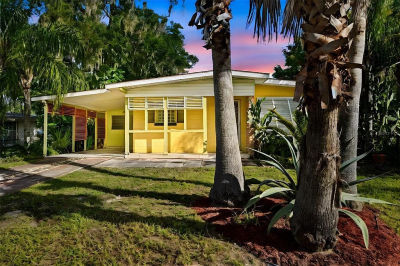 205 E Kentucky Ave Deland, FL 32724