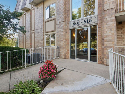 810 Swan Dr UNIT 2A Dyer, IN 46311