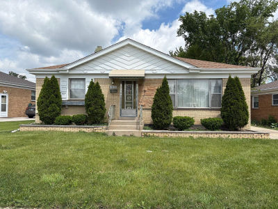 11138 Shaw St Westchester, IL 60154