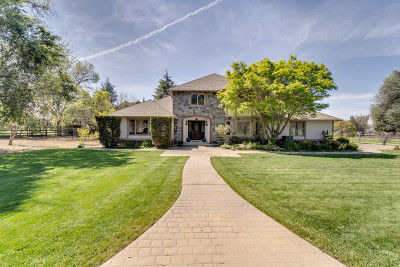 6945 Angelo Lane, Gilroy, CA, USA