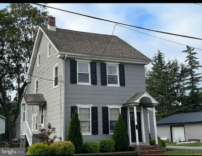 18 Church St Pilesgrove, NJ 08098