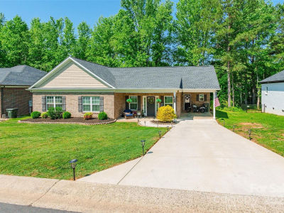 137 Ole Eastpointe Dr York, SC 29745