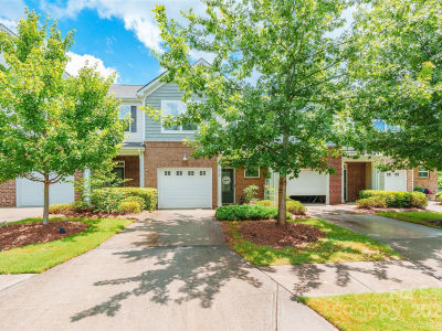 2784 Sawbridge Ln Gastonia, NC 28056