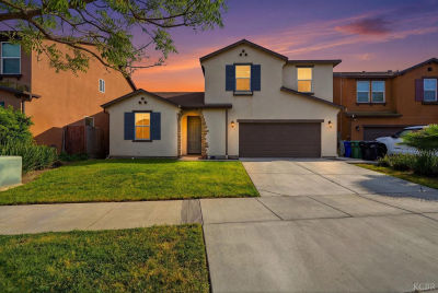 555 Portola St Lemoore, CA 93245