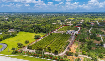 4077 SW 121st Ter Fort Lauderdale, FL 33330