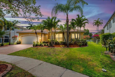 4506 SW 186th Way Hollywood, FL 33029
