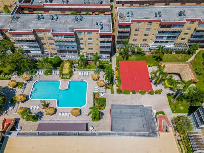 406 NW 68th Ave APT 125 Plantation, FL 33317