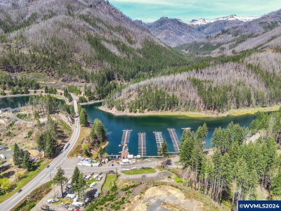 130 Breitenbush Rd Detroit, OR 97342