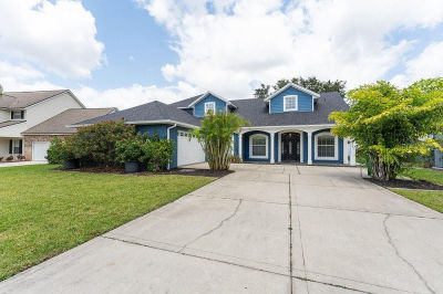 19627 Spring Oak Dr Eustis, FL 32736