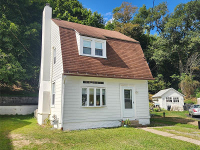 16 Circle Dr Tuxedo Park, NY 10987