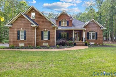 2861 Maple Grove Ln Powhatan, VA 23139
