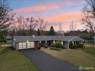 6 Macbeth Dr Old Bridge, NJ 08857