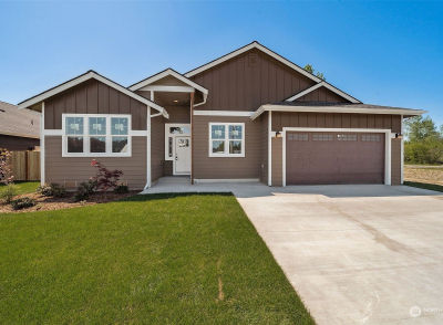 111 McNeely St S Buckley, WA 98321