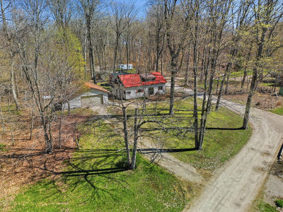 15359 N Clear Lake Dr Big Rapids, MI 49307