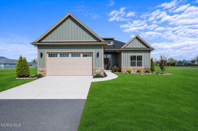 5635 Waterville Monclova Rd Monclova, OH 43542