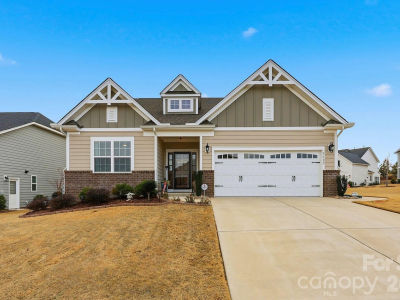 1157 Overlake Dr Belmont, NC 28012