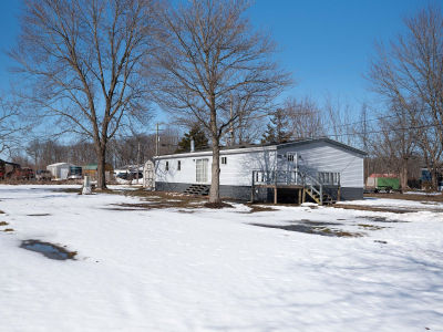 1464 Hawthorne Dr North Vernon, IN 47265