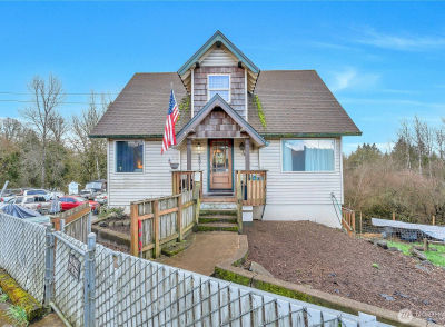 2907 Columbia Heights Rd Longview, WA 98632