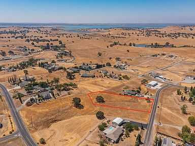 4090 Beaver Rd, Ione, CA 95640