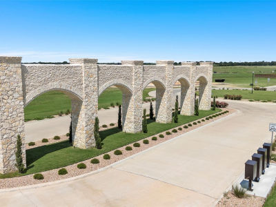 141 Sunflower St Lorena, TX 76655