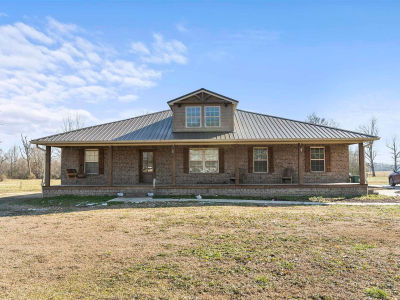 5554 County Road 565 Hanceville, AL 35077