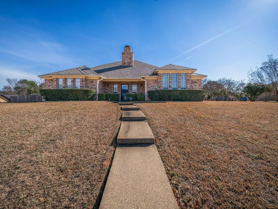 1308 Oakwood Ln Kilgore, TX 75662